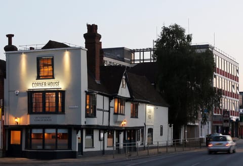 The Corner House Canterbury Pensão in Canterbury