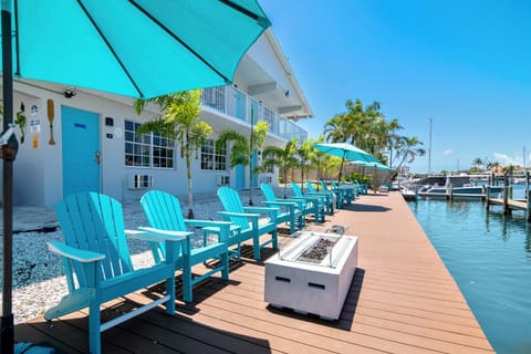 Latitude 26 Waterfront Boutique Resort - Fort Myers Beach Inn in Lee County