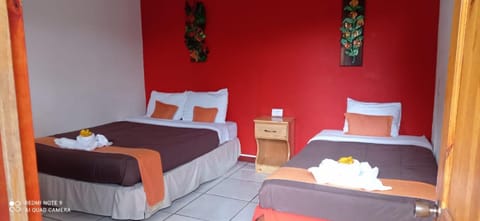 Hotel Your House Alojamiento y desayuno in Heredia Province