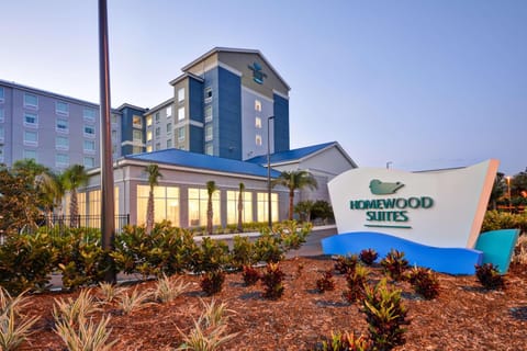 Homewood Suites by Hilton Orlando Theme Parks Hotel in Orlando