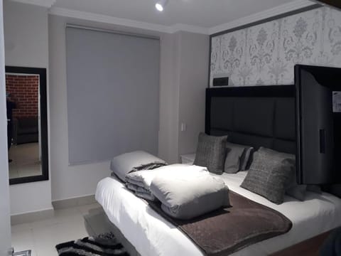 Cyro Apartments at Central Park Apartment in Umhlanga