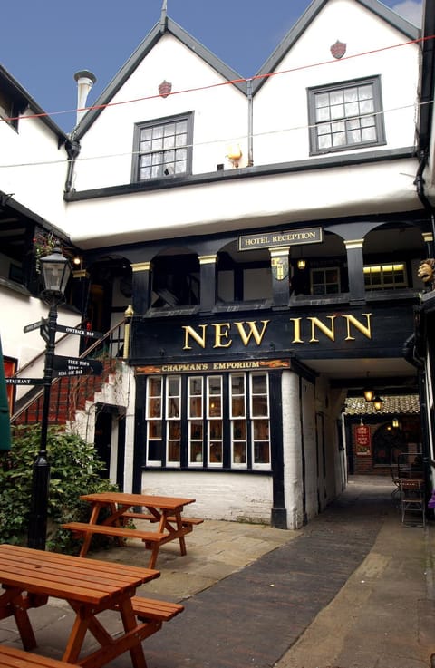 The New Inn Hotel in Gloucester
