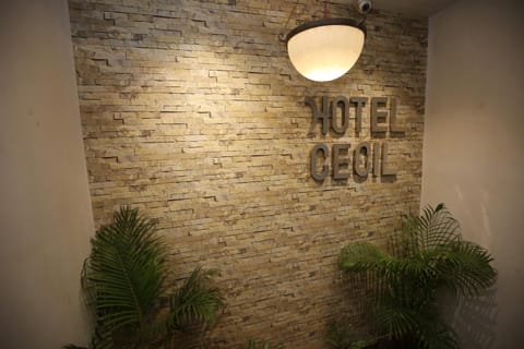 Hotel Cecil Hotel in Kolkata