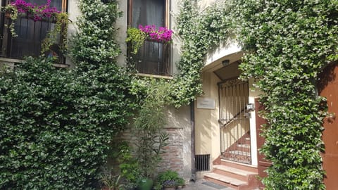 Corte Pomponazza Hotel flat in Mantua