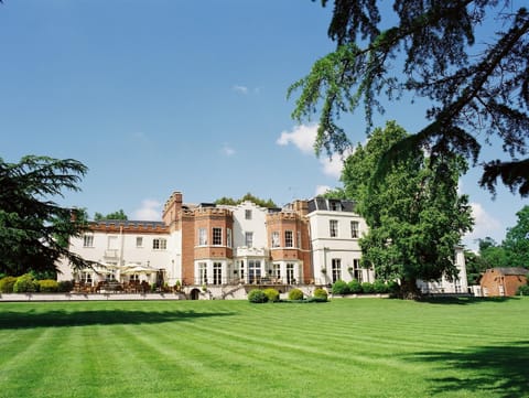 Property building, Spring, Natural landscape, Garden, Garden view