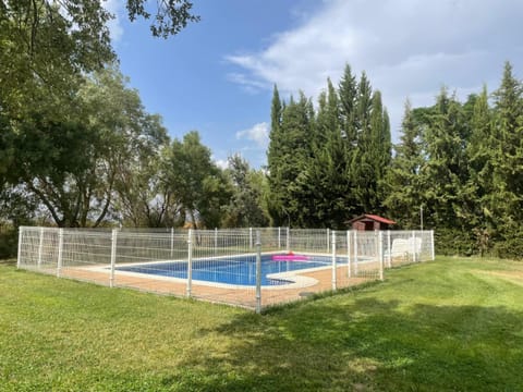 Casas Rurales Tabla Honda Farm Stay in Castile-La Mancha