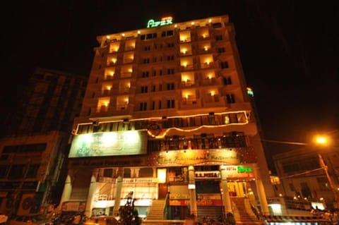 Hotel Apex International Hotel in Vadodara