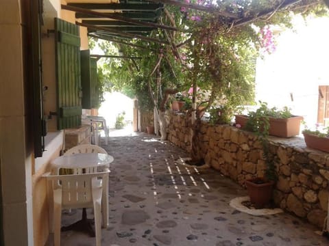 CretanHouse Alojamiento y desayuno in Myrtos