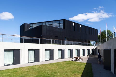 Property building, Garden, Photo of the whole room, Garden view