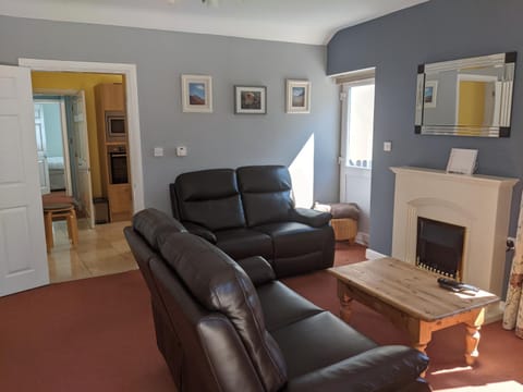 Living room, Seating area, flat iron