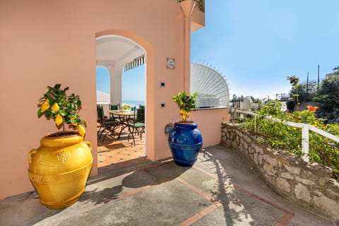 Casa Clemy Condo in Positano