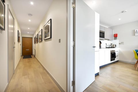 Esquire Apartments Ealing Apartment in London Borough of Ealing