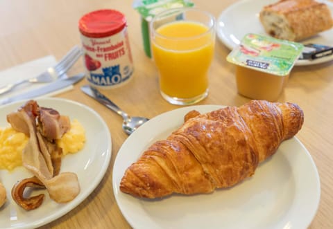 Breakfast, Breakfast, Buffet breakfast, Buffet breakfast