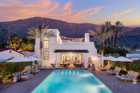 Property building, Restaurant/places to eat, Mountain view, Swimming pool