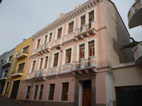 APARTAMENTO CENTRO HISTÓRICO DE QUITO Condo in Quito