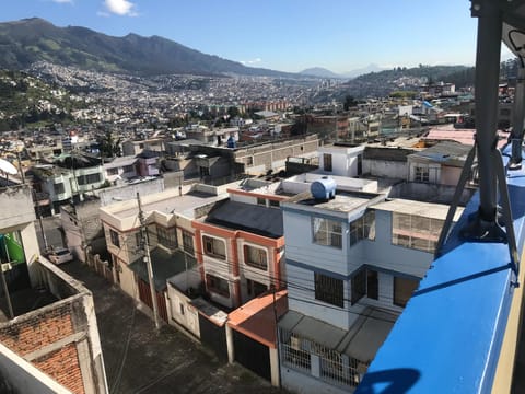 View (from property/room), City view, Mountain view, Street view, Quiet street view