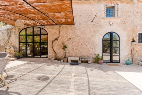 Finca Cas Pomer House in Pla de Mallorca