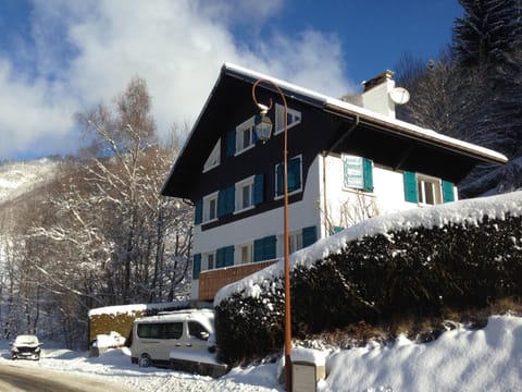 Property building, Facade/entrance, Winter, Street view