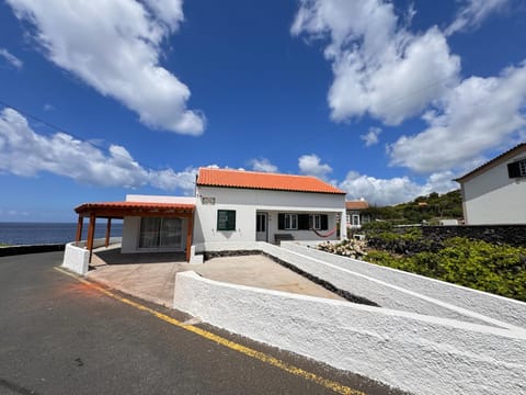 Property building, Natural landscape, Sea view, Parking