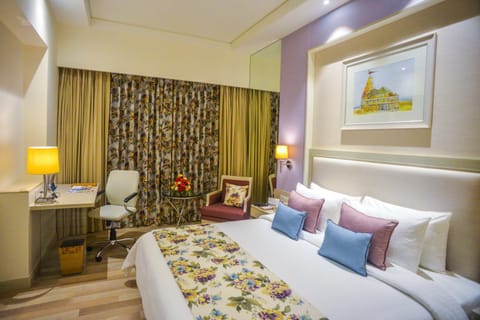 Efcee Sarovar Premiere Bhavnagar Hotel in Gujarat