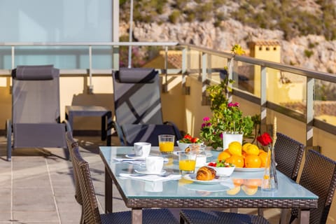 Balcony/Terrace, Balcony/Terrace