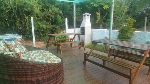 BBQ facilities, Garden, Balcony/Terrace