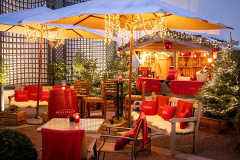 Patio, Winter, Entertainment