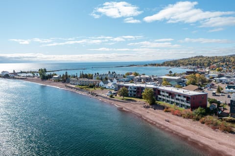 Property building, Bird's eye view, View (from property/room), Lake view, Landmark view