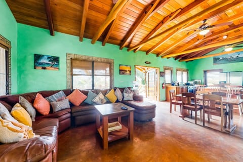 La Casa Pura Vida House in Belize District