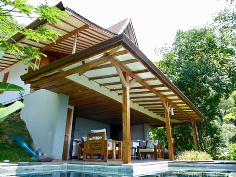 Uvita Bali Bosque Retreat House in Bahía Ballena