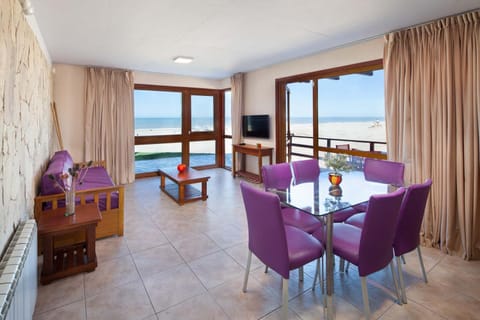 Dining area, Sea view