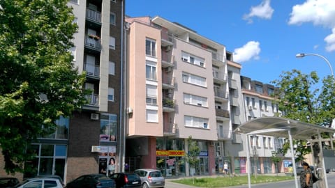 FilinHome Miljanova Eigentumswohnung in Novi Sad