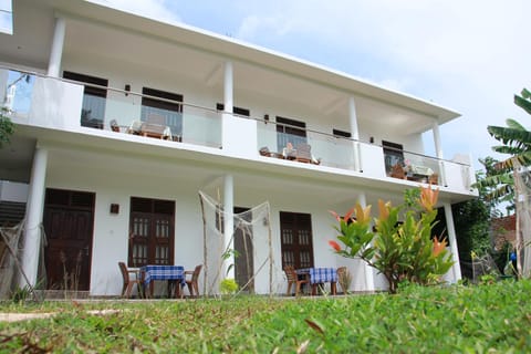 Property building, Facade/entrance, Garden