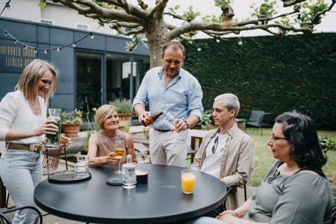 Garden, Balcony/Terrace, Lounge or bar, Drinks