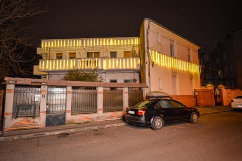 Ideal Accommodation Old Centre Apartment in Bucharest