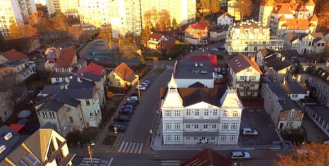 Facade/entrance, Day, Bird's eye view, City view, Street view