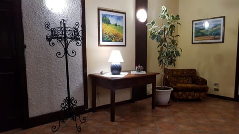 Winter, Lobby or reception