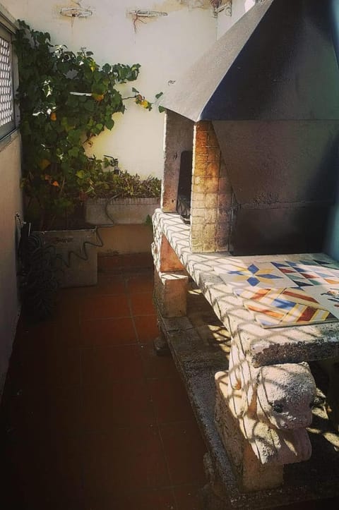 Ático con terraza en la Jota Wohnung in Zaragoza