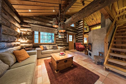 Living room, Photo of the whole room, Seating area