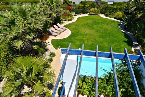 Latchi Beach Front Villa - Private Heated Pool - Amazing Uninterrupted Sea Views Villa in Poli Crysochous