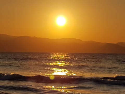 Beach, Autumn, On site, Mountain view, Sea view, Sunset