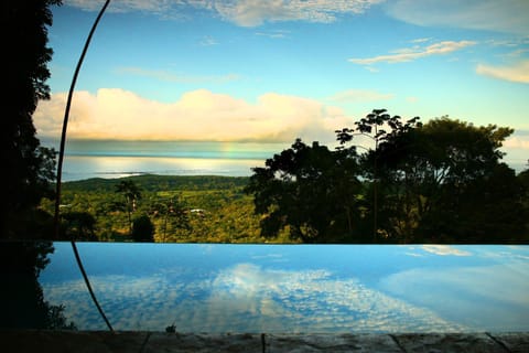 Pool view, Sea view