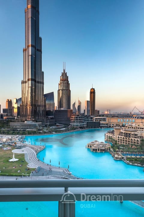 Dream Inn Apartments - Burj Residences Burj Khalifa View Condo in Dubai
