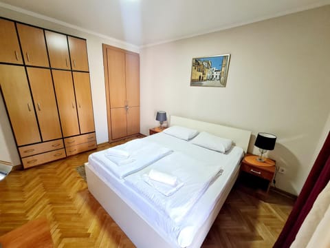 Apartments Pier Bed and Breakfast in Budva