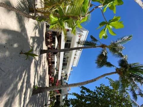 Sundown Resort & Austrian Pension House Hotel in Boracay