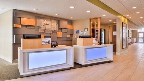 Holiday Inn Express & Suites - Parkersburg East, an IHG Hotel Hotel in Ohio