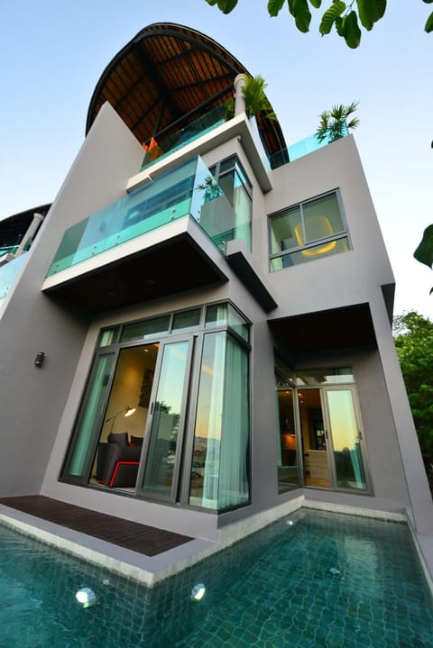 Bukit Pool Villas - SHA Extra Plus Villa in Patong