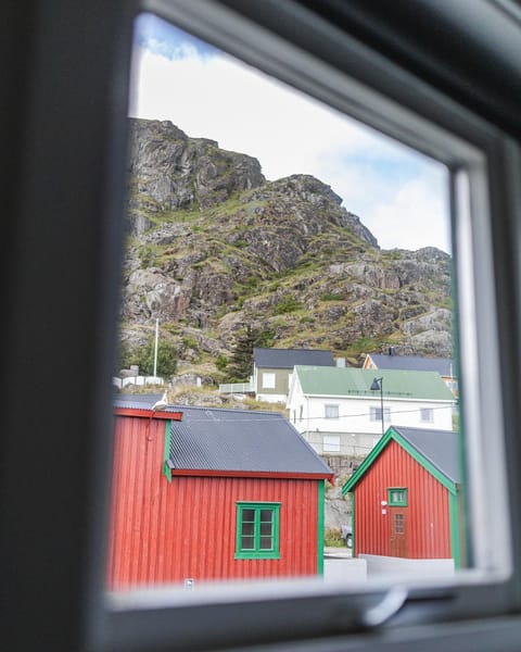 Live Lofoten Fishermen's Cabins House in Lofoten