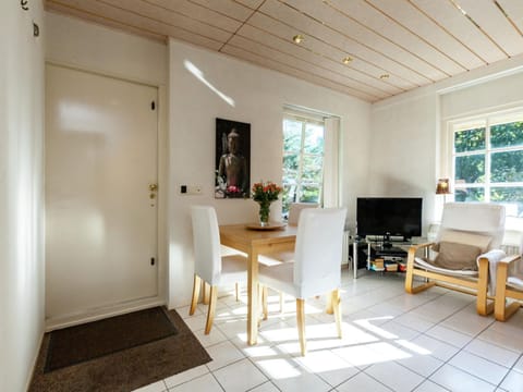 Quaint Apartment in Oostkapelle Zealand with Terrace Apartamento in Oostkapelle