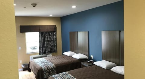 Deluxe Inn & Suites - Baytown Motel in Baytown